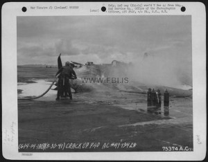 Curtiss P-40 (A C 41-13428) Which Crashed At An Airfield In Iceland. 30 August 1941.2